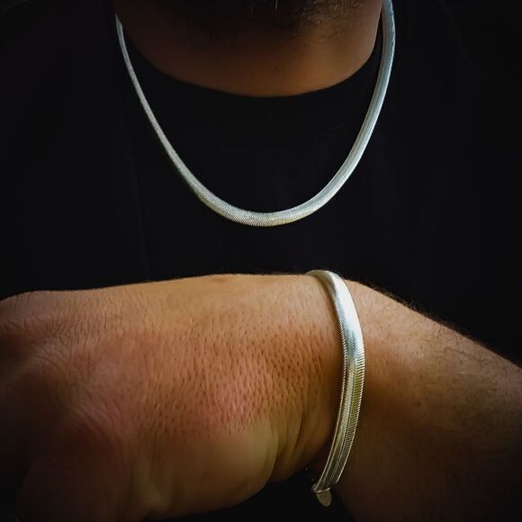 Silver Snake Chain & Bracelet Set - Picture 1 of 3